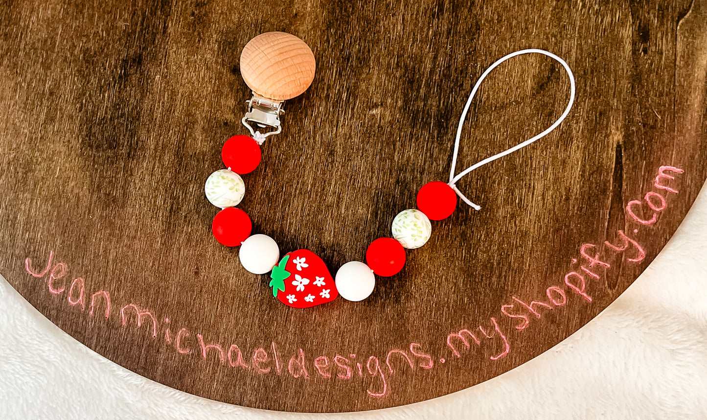Silicone pacifier clip, custom