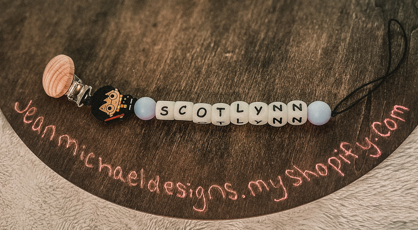 Silicone pacifier clip, custom
